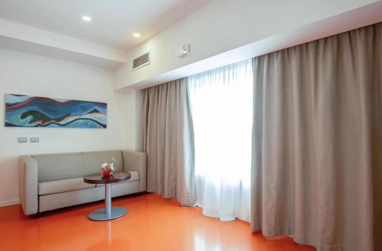 Hotel Poseidon Торре-дель-Греко Экстерьер фото