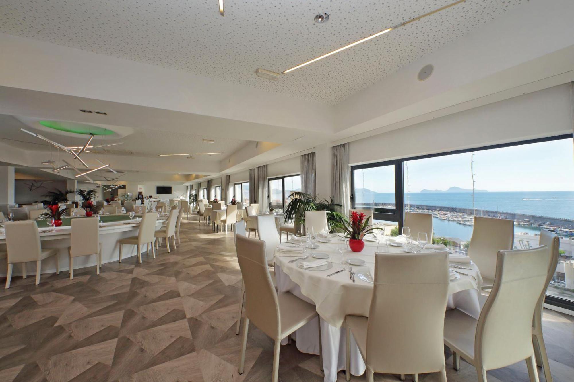 Hotel Poseidon Торре-дель-Греко Экстерьер фото